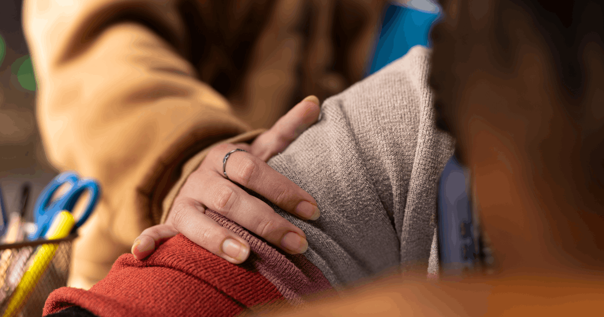 Cómo ayudar a una persona con ansiedad social